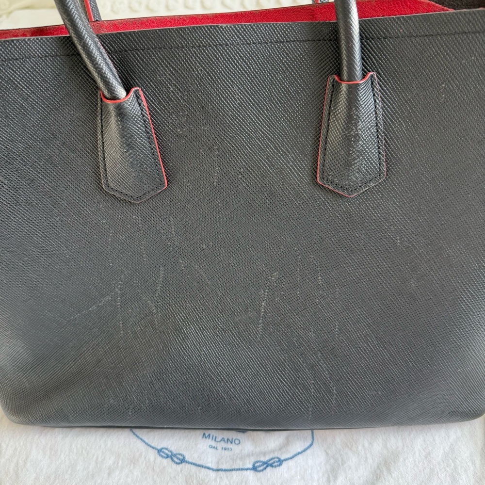 Prada Saffiano Double Large Tote in Black and Red. - Picture 16 of 16